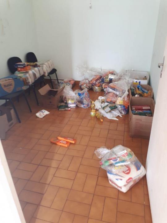Foto 4 de 6 — Fundo Social da região é invadido e tem alimentos furtados